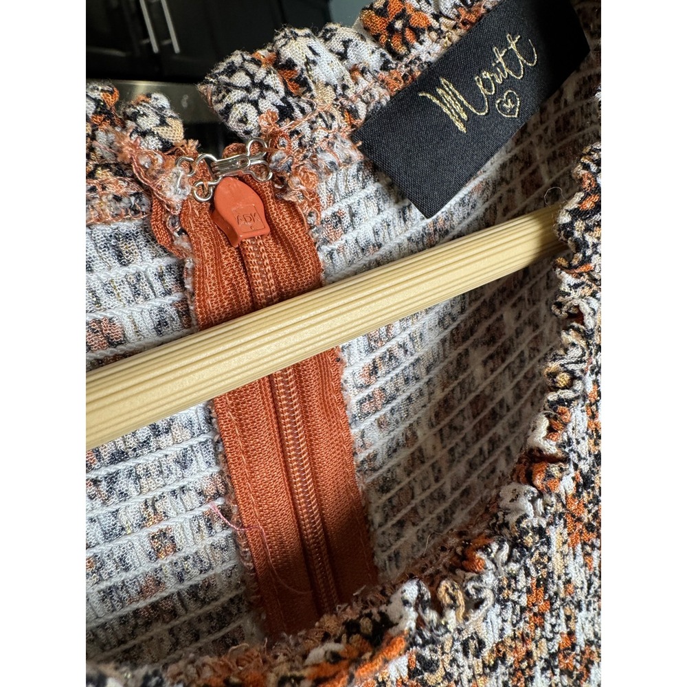 Meritt Floral Smocked Long Sleeve Mini Dress Rust Black Size M - Picture 7 of 7